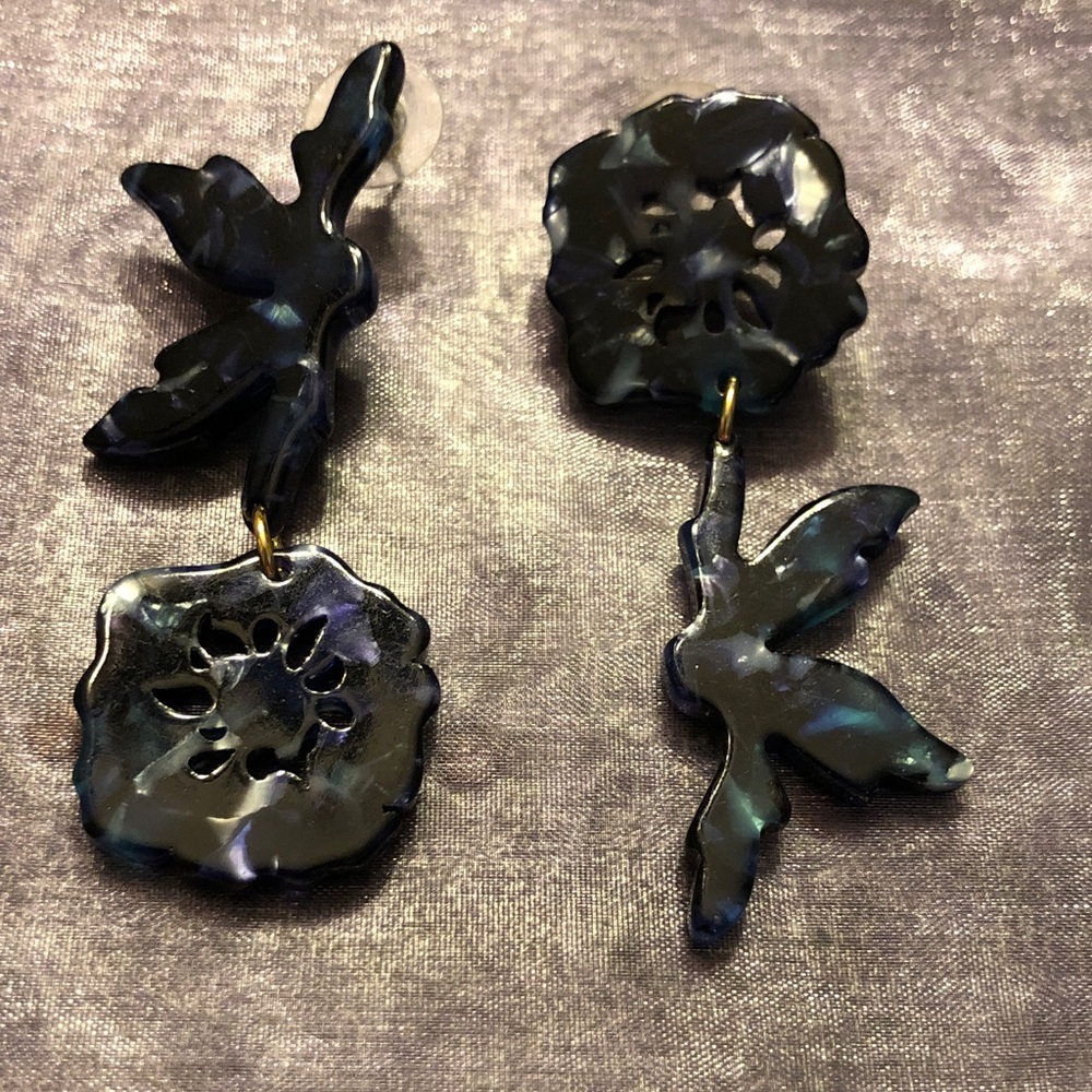 Lele Sadoughi Thistle Stem Dangle Earrings